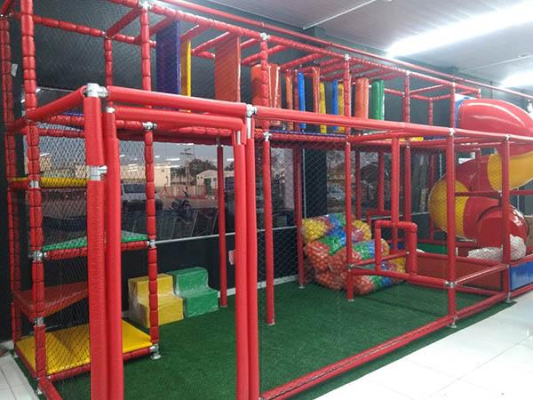 Brinquedos para Áreas Internas