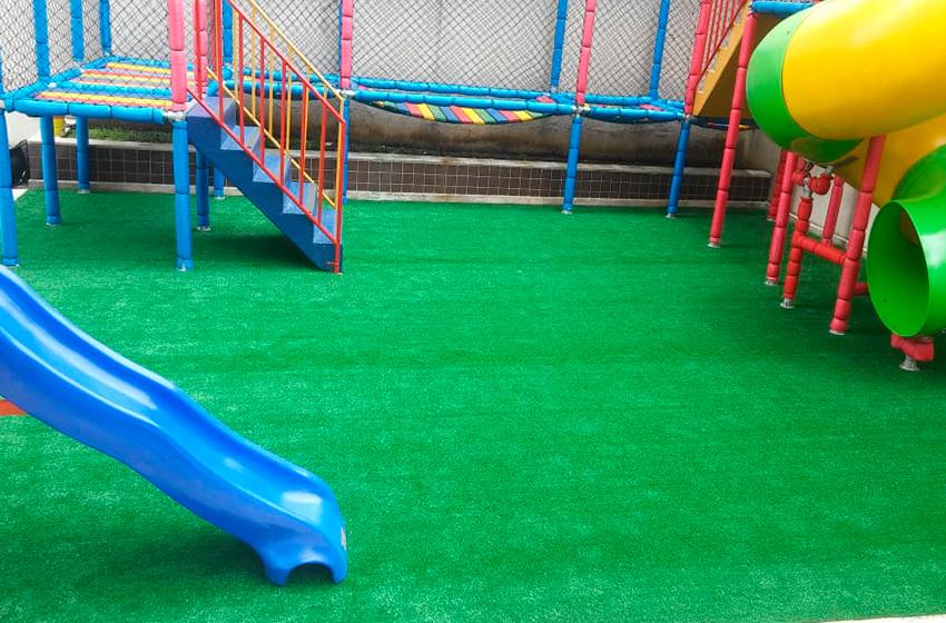 Grama Sintética para Playground